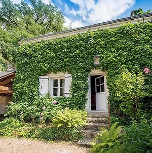 Vintage Holiday Home In Loire With Sauna photos Exterior