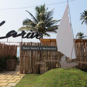 Larive Beach Resort photos Exterior
