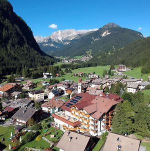 Hotel Cesa Tyrol photos Exterior