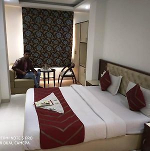 Hotel Grace @ Karol Bagh, New Delhi photos Exterior