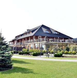 Hotel Swietokrzyski Dwor photos Exterior