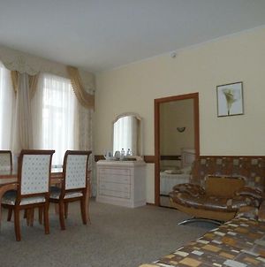 Aleksandriya Hotel photos Exterior