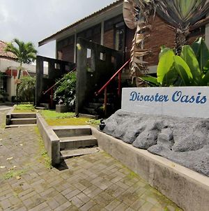 Disaster Oasis photos Exterior