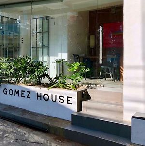 Gomez House photos Exterior