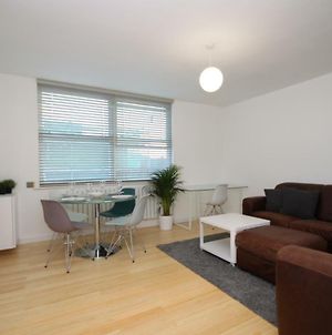 Camden Town Spacious 2 Bedroom Apartment - Sleeps 5 Guests! photos Exterior