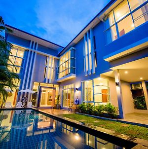 Dream Living Chiangmai Pool Villa photos Exterior