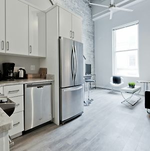 Chic 2Br In Downtown By Sonder photos Exterior