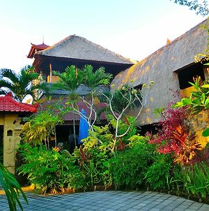 Aahh Bali Bed And Breakfast photos Exterior