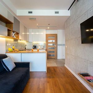 Slate Apartment In Lubicz City Center By Apart Service photos Exterior