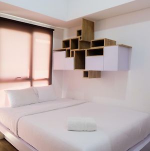 Contemporary Minimalist Studio Casa De Parco Apartment By Travelio photos Exterior