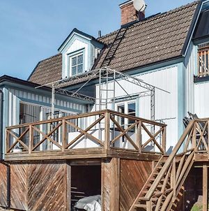 Five-Bedroom Holiday Home In Hultsfred photos Exterior