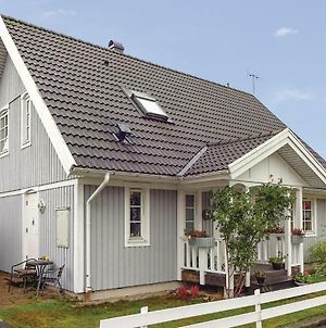 Three-Bedroom Holiday Home In Ronneby photos Exterior