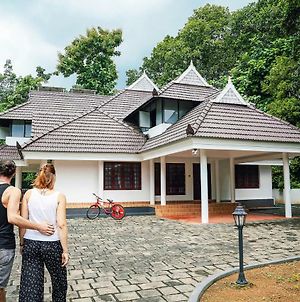 Thanal Villa - A Place To Call Your Home photos Exterior