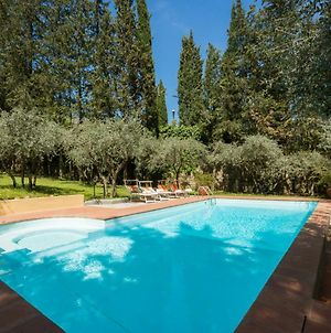 Villa In Private Estate,Shared Pool,Parking,3Km To Ponte Vecchio photos Exterior