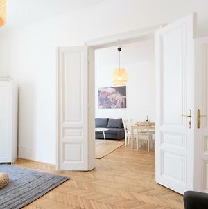 Vienna Living Apartments - Belvedere photos Exterior