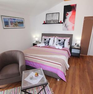 Rooms And Apartments Matosevic photos Exterior