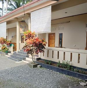 Hotel Putra Sindang Asih photos Exterior