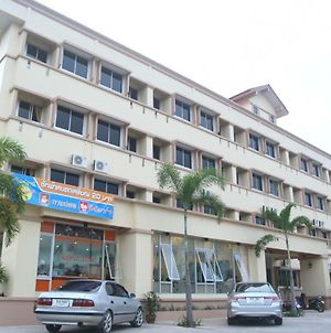 Chanthanee Hotel photos Exterior