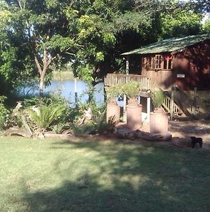 Hippo Retreat & Tiger Fishing Komatipoort photos Exterior