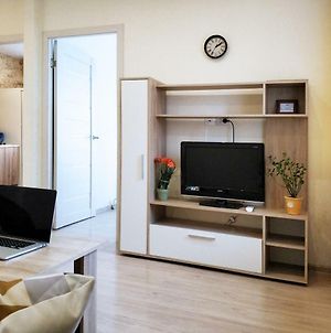 Бесконтактное Заселение - Goldenringapartments - 2-Room Premium Apartment In The Centre photos Exterior