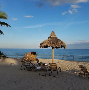 Beach Resort Villa - Beautiful Updated photos Exterior