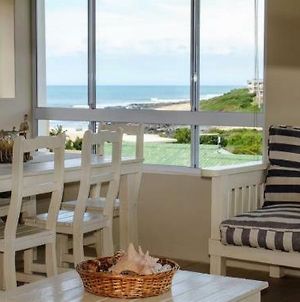 'On Point' Spacious Beach House - Jeffreys Bay photos Exterior