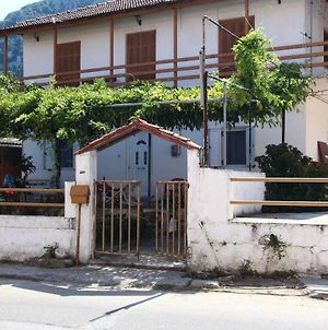 Nona'S Guest House Corfu Βenitses photos Exterior