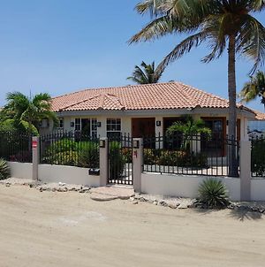 Aruba Custom Villa photos Exterior
