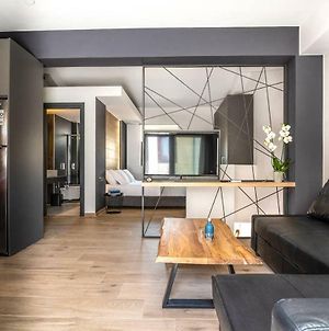 Mos Luxury City Suites - The Loft photos Exterior