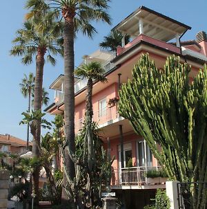 Appartamenti Villa Mirella photos Exterior
