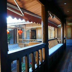 Lijiang Ten Years Inn photos Exterior
