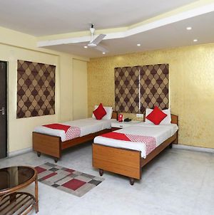 Fabhotel Mishra Residency New Town photos Exterior