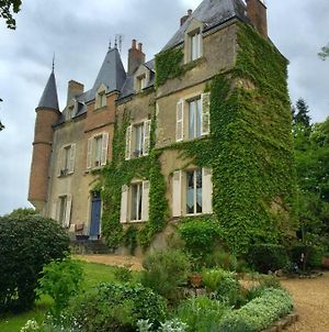 France Petit Chateau photos Exterior
