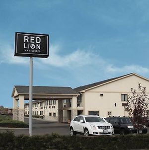 Red Lion Inn & Suites Ontario photos Exterior