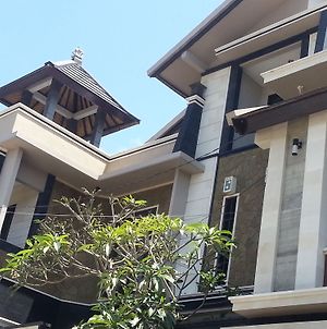 Villa Kubu D' Bukit Jimbaran photos Exterior