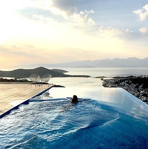 Villa Estee, Luxury Villa With Private Infinity Pool photos Exterior