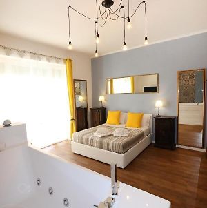 Unique Luxury Apartment And Rooms photos Exterior
