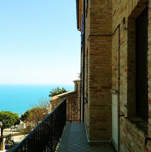 Appartamento Belvedere.....Il Tuo Balcone Sul Mare photos Exterior
