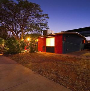 4 Page Street - Colourful And Shady 3-Bedroom Home photos Exterior