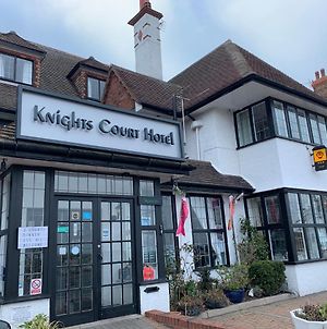 Knights Court Hotel photos Exterior