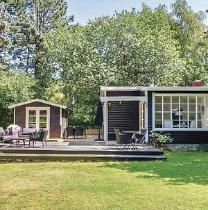 Three-Bedroom Holiday Home In Gilleleje 4 photos Exterior