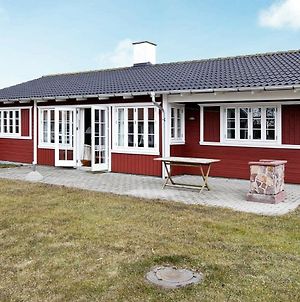 Vintage Holiday Home In Aabenraa With Swimming Pool photos Exterior