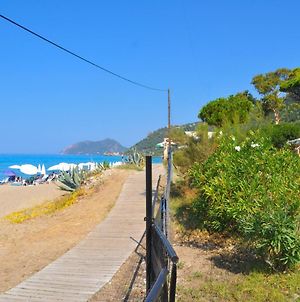 Beachfront Holiday House “Yannis” On Agios Gordios Beach In Corfu photos Exterior