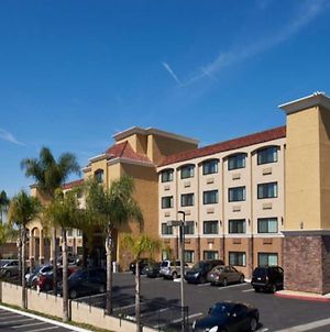 Holiday Inn Express San Diego South-National City photos Exterior