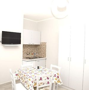 One Bedroom Appartement With Wifi At Napoli photos Exterior