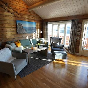 Lake View Apartment With Loft photos Exterior