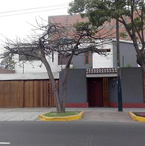 Habitacion Amoblada En Surco, Lima, Peru photos Exterior