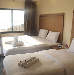 Hotel Holiday Aqaba photos Exterior