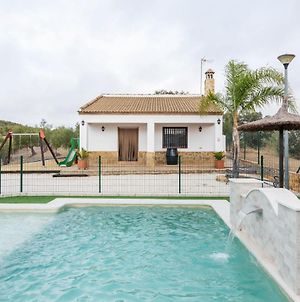 Quaint Holiday Home In Sevilla With Swimming Pool photos Exterior