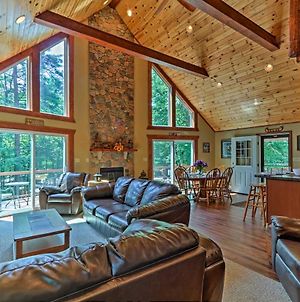 3-Story Lk Harmony Resort Chalet With Fire Pit, Deck photos Exterior